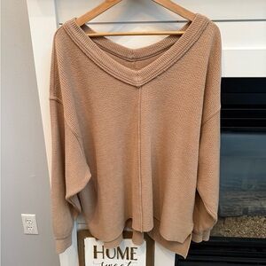 Elegant Aerie tan oversized V-Neck Sweater for Women comfortable basic sz Large